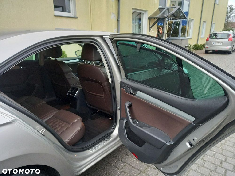 Skoda Superb 1.6 TDI Style - 22