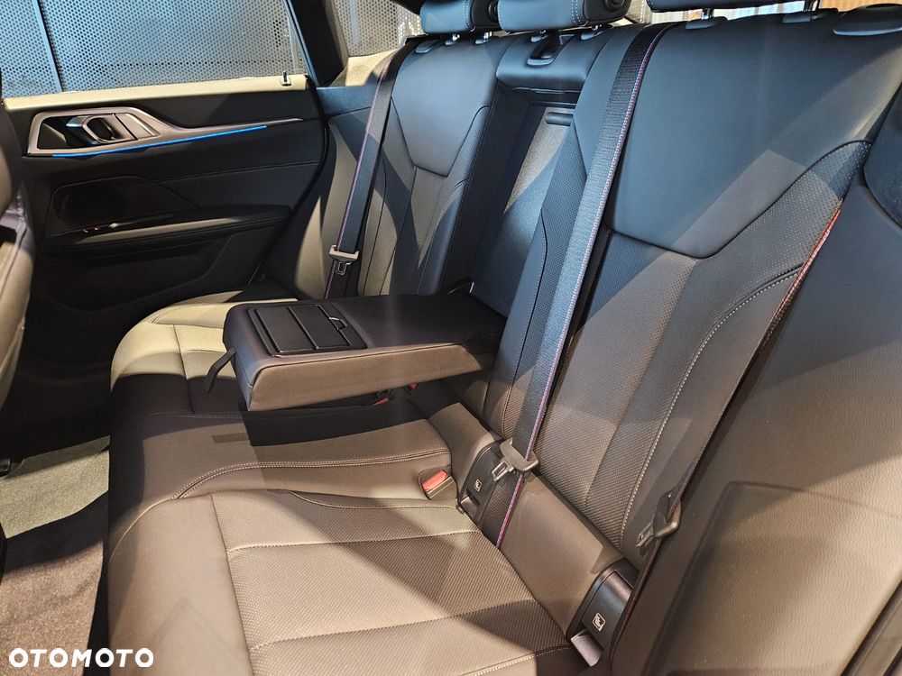 BMW i4 eDrive35 Gran Coupe - 17