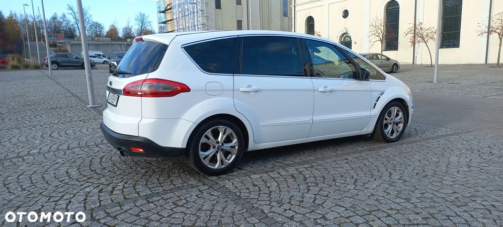 Ford S-Max - 28