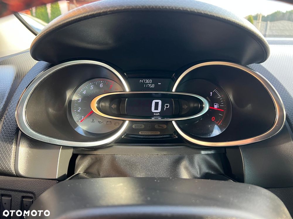 Renault Clio 1.6 R.S 200 EDC - 35