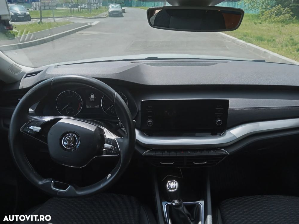SKODA Octavia 2021 — imagine 6