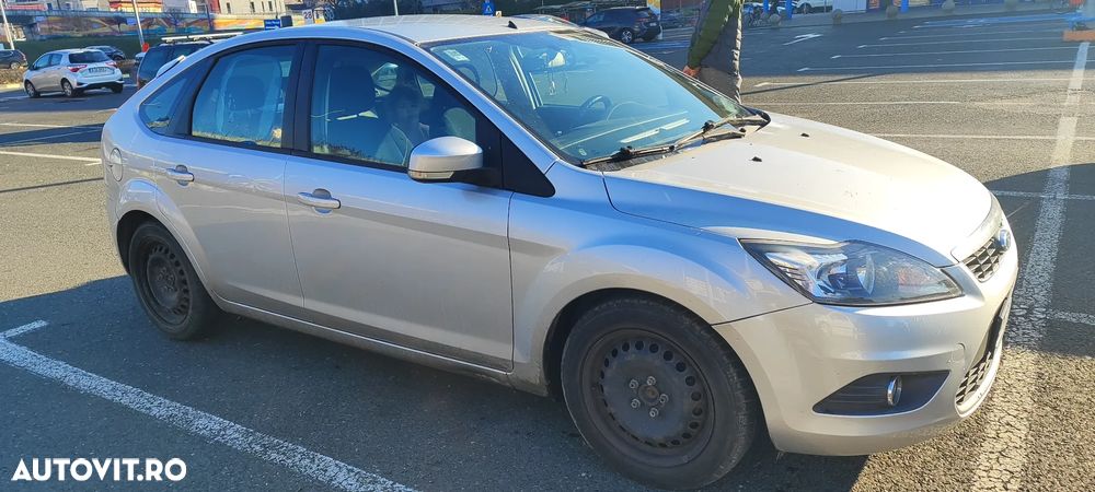 Ford Focus 1.6i Titanium - 5