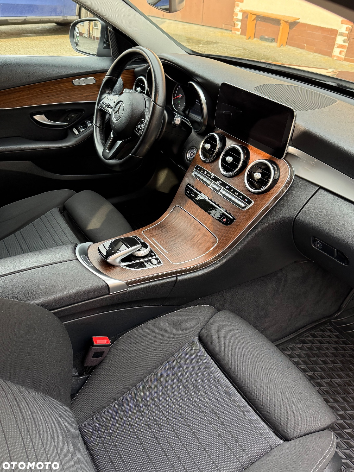 Mercedes-Benz Klasa C 200 d T 9G-TRONIC Exclusive - 16