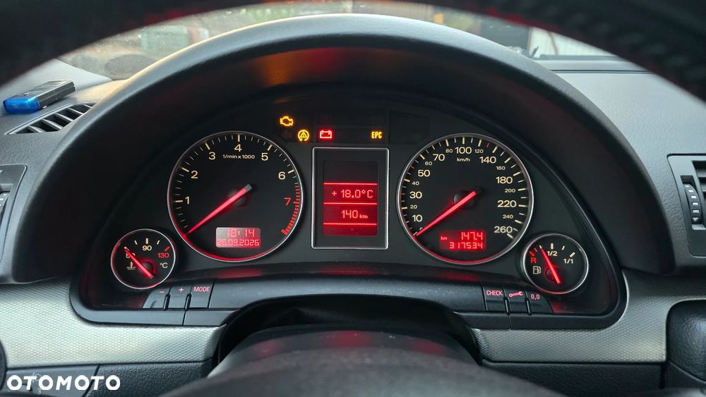 Audi A4 Limousine 1.8T - 14