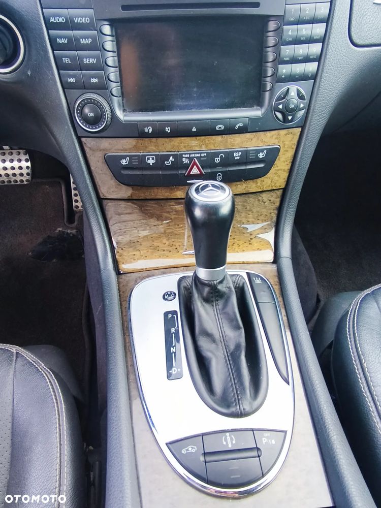 Mercedes-Benz Klasa E 500 4-Matic Avantgarde - 15