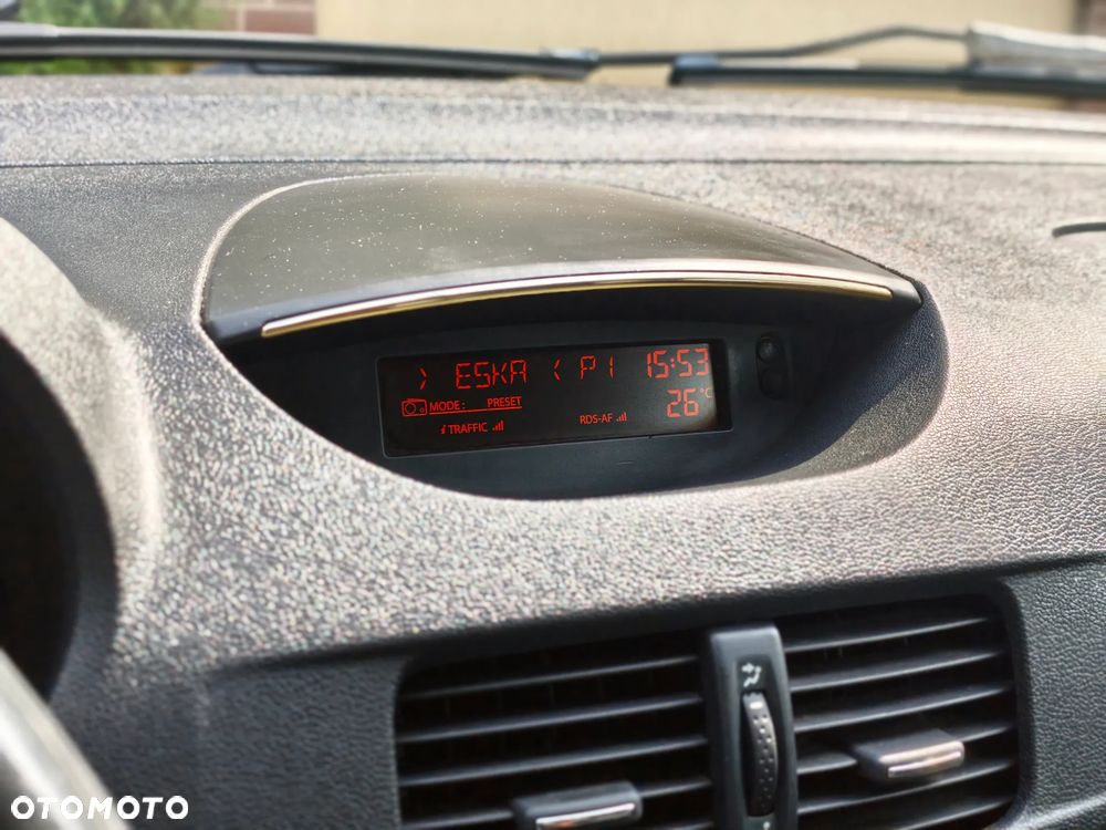 Renault Thalia 1.2 16V All Inclusive Euro5 - 18