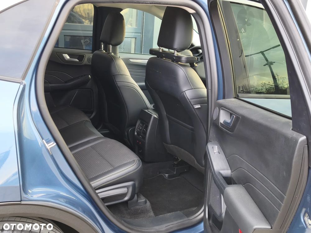 Ford Kuga 2.5 FHEV AWD Titanium X - 19