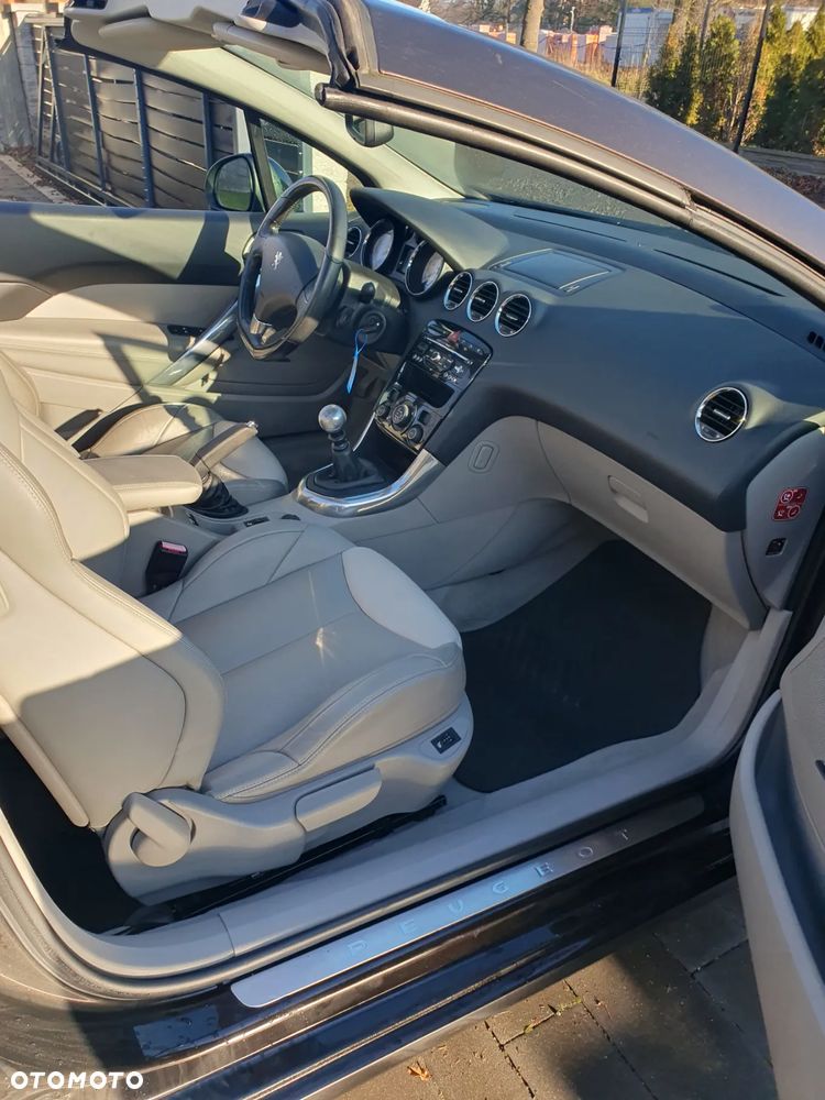 Peugeot 308 CC HDi FAP 140 Platinum - 4