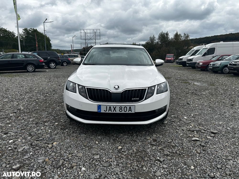 Skoda Octavia Combi Diesel 1.6 TDI Active - 11