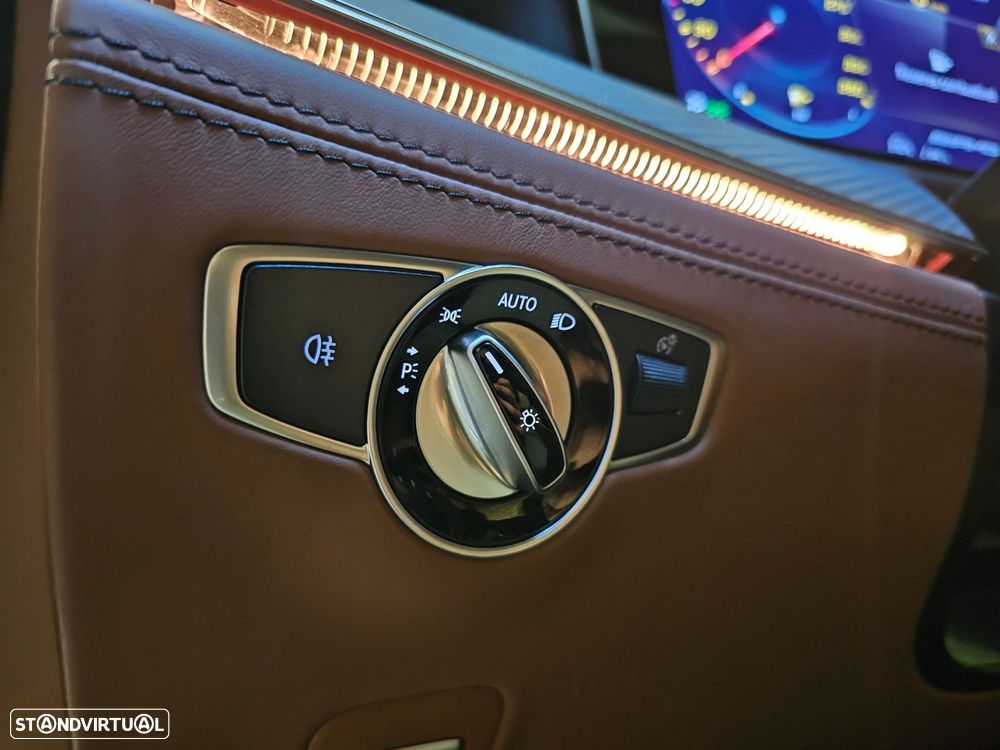 Mercedes-Benz AMG GT 63 4Matic+ - 30