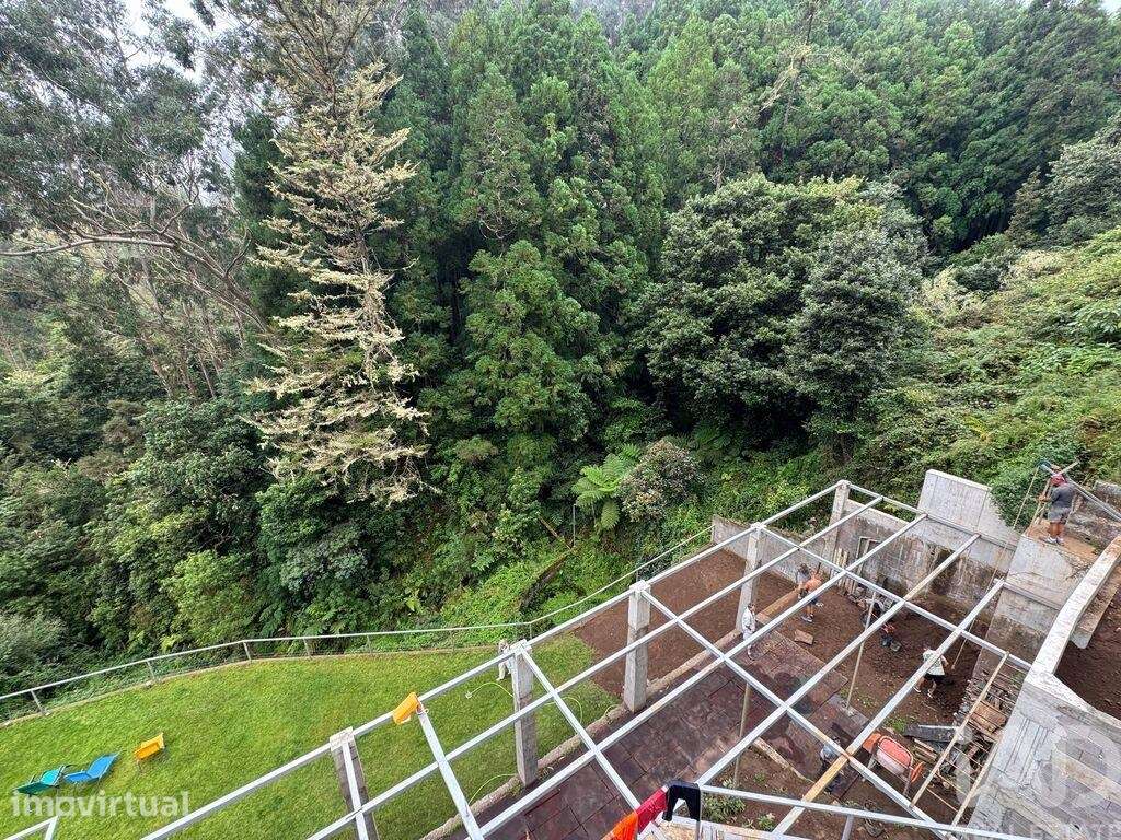 Loja / Estabelecimento Comercial T5 em Santo António da Serra de 1370, - Grande imagem: 4/13
