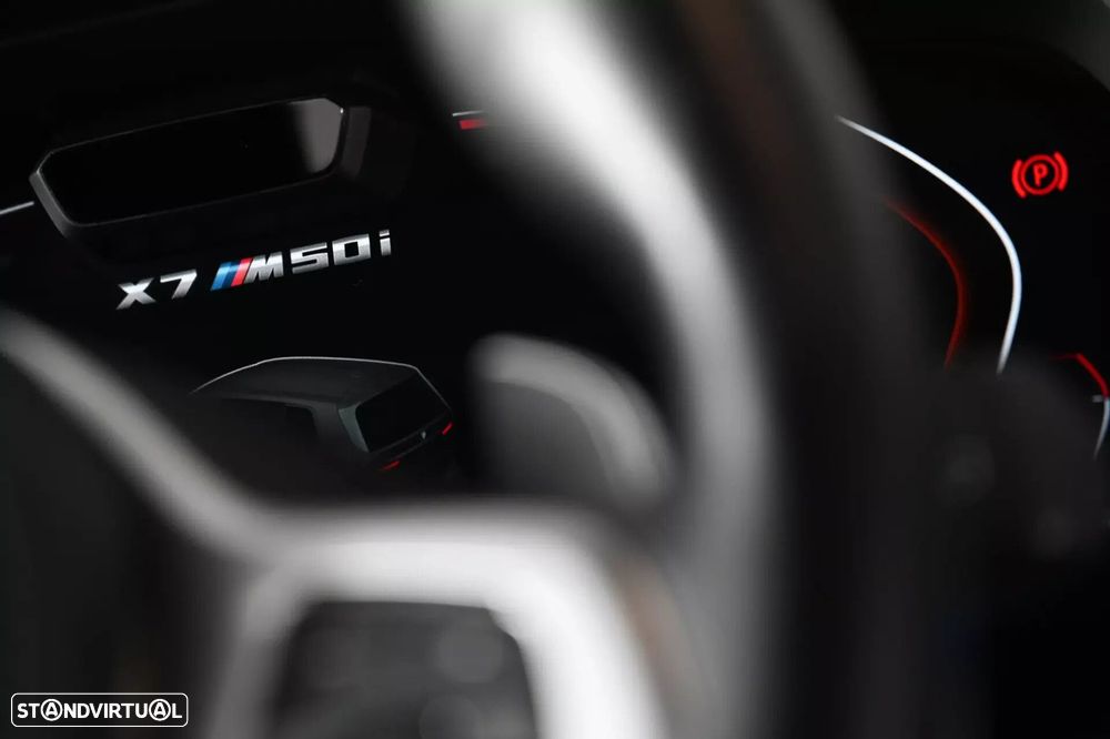 BMW X7 - 35