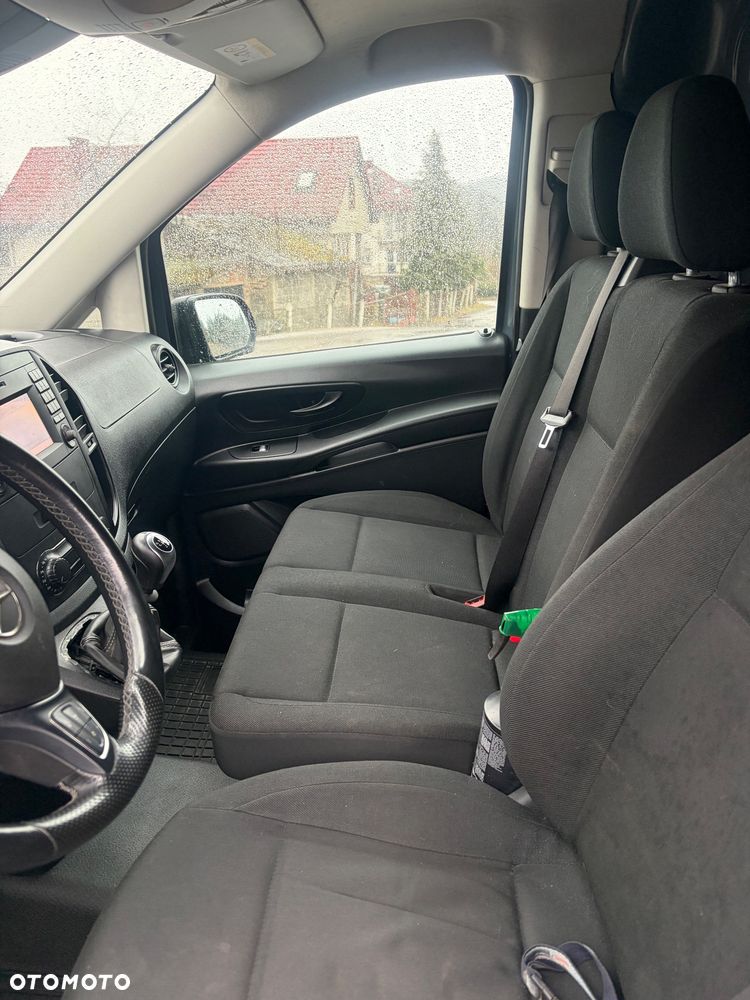 Mercedes-Benz Vito - 11