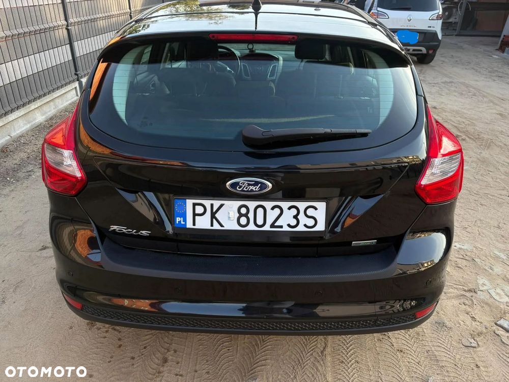 Ford Focus 2013 photo 3