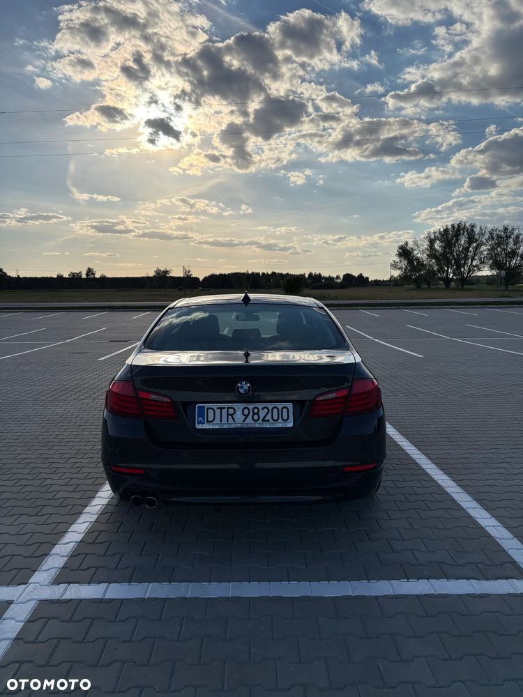 BMW Seria 5 520d - 11
