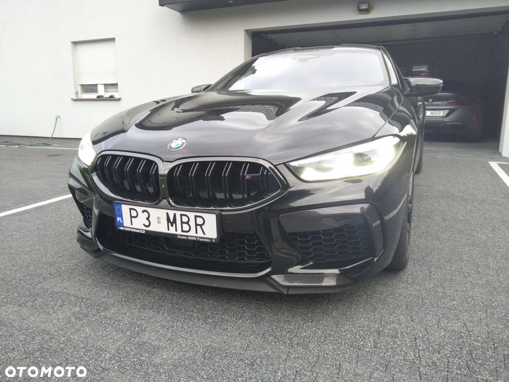 BMW M8 - 2