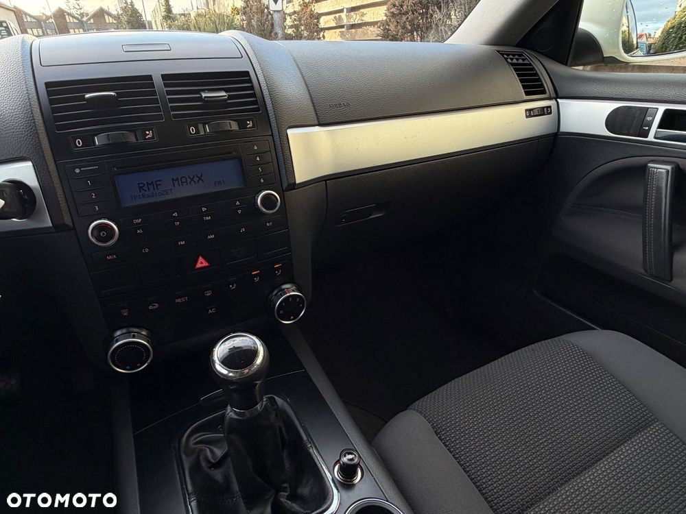 Volkswagen Touareg 2.5 R5 TDI DPF Perfect - 29