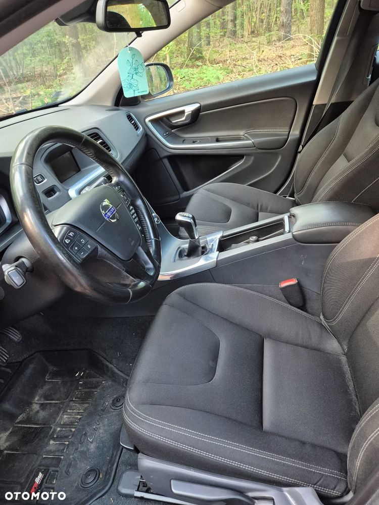 Volvo V60 - 13