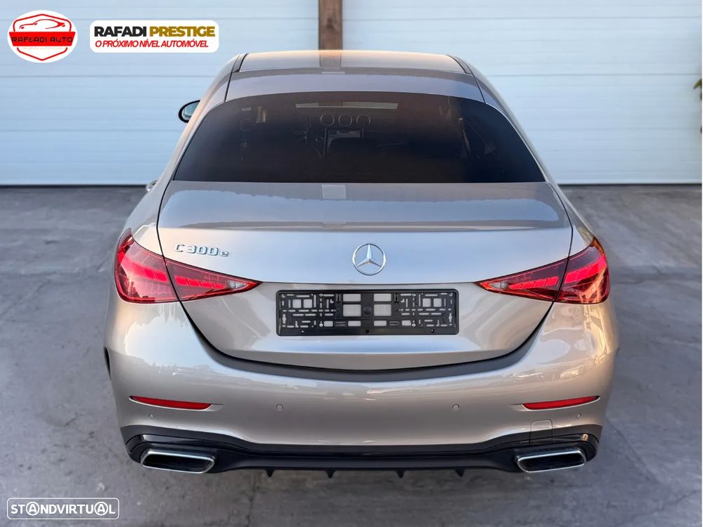 Mercedes-Benz C 300 2023 photo 5
