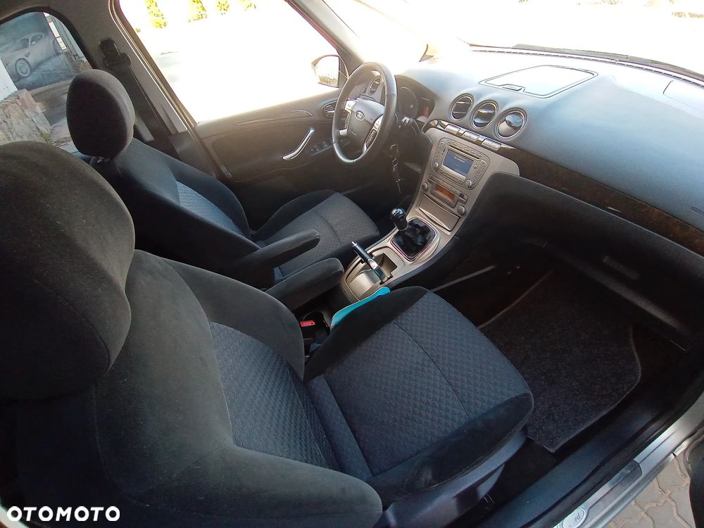 Ford Galaxy 2.0 Viva Titanium - 19