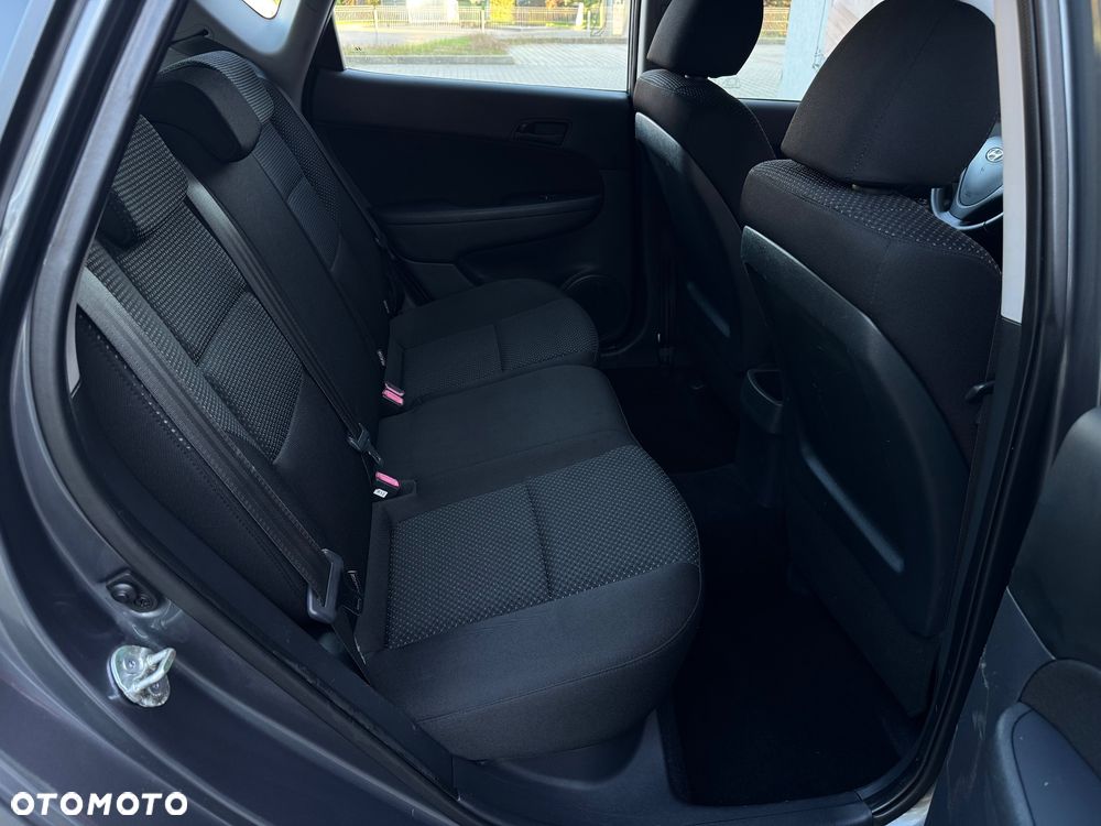 Hyundai i30 - 19