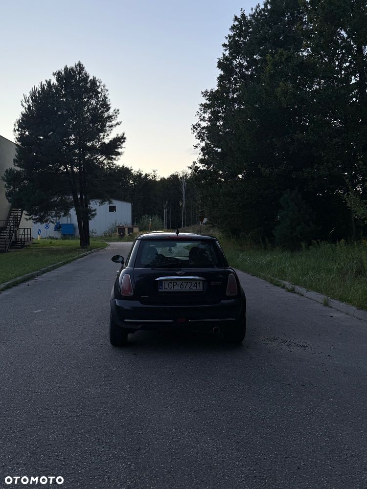 MINI Cooper Standard - 4