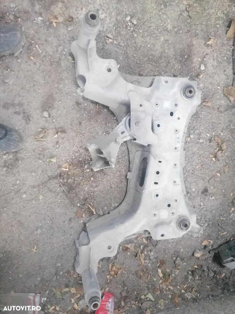 Punte fata/ jug motor renault megane 3 1.5 d 2008-2016 544019413r - 1