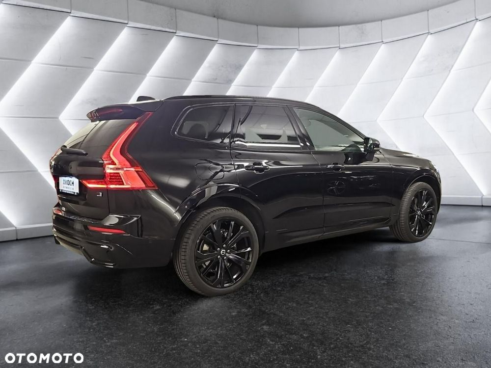 Volvo XC 60 T6 AWD Recharge Plus Black Edition - 3