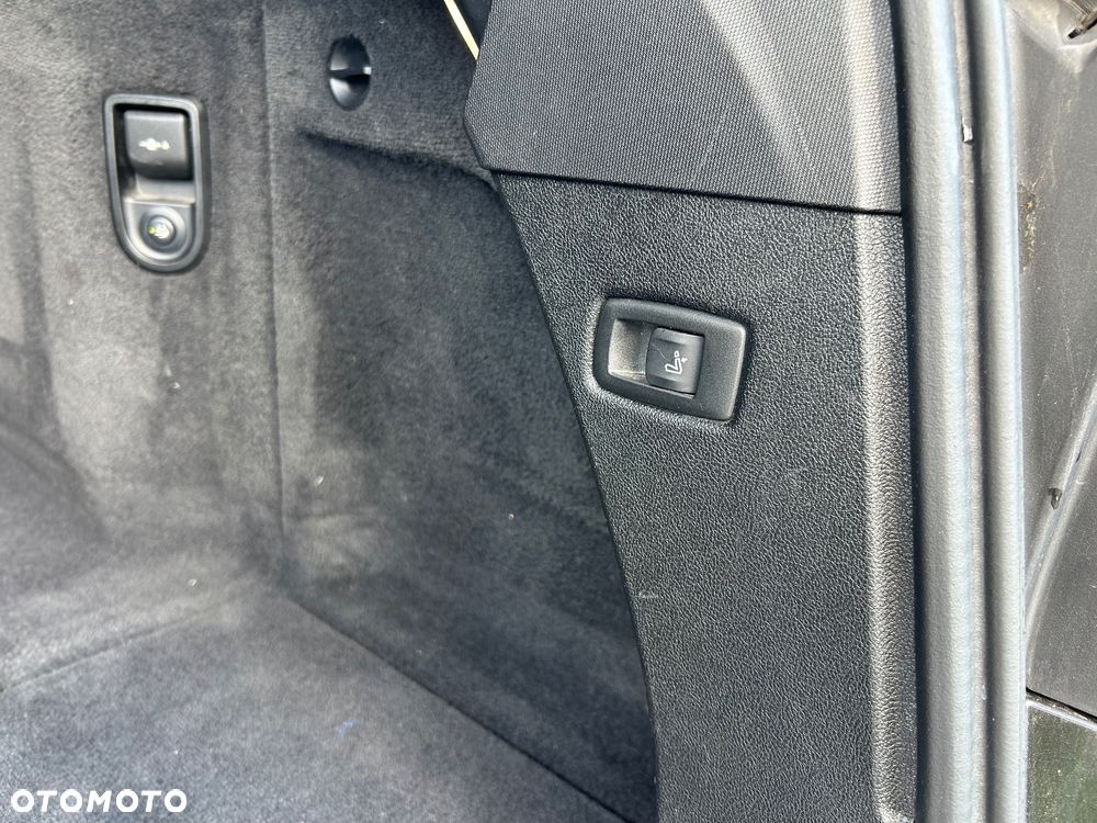 BMW Seria 5 520d Luxury Line - 26