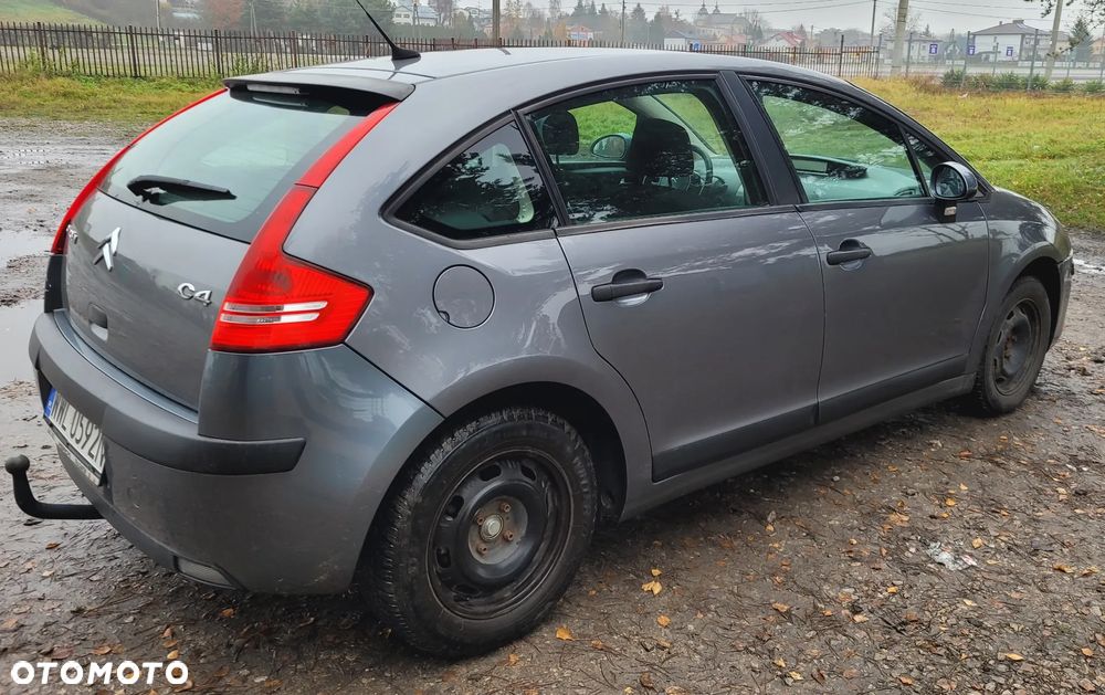 Citroën C4 - 4