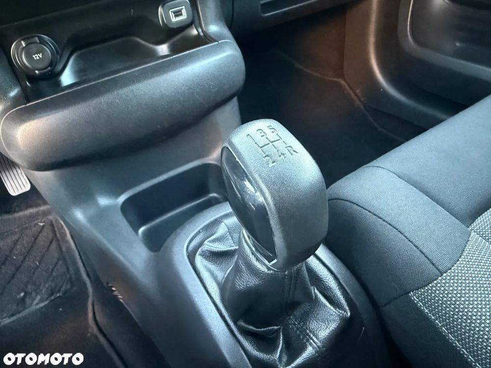 Citroën C4 Cactus - 17