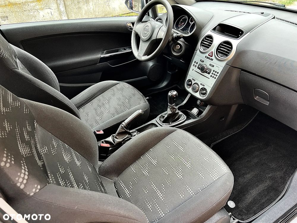 Opel Corsa - 7