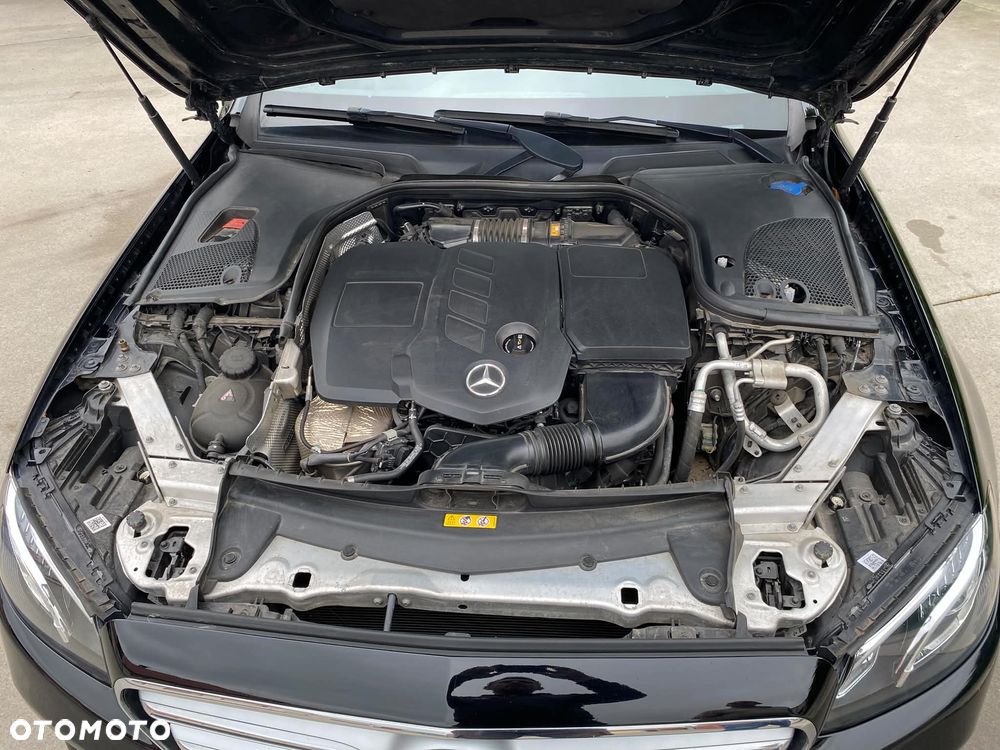 Mercedes-Benz Klasa E - 8