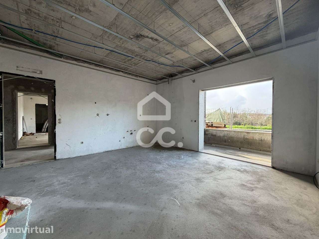 Apartamento T1 novo com varanda e lugar de estacionamento  em construç - Grande imagem: 4/16