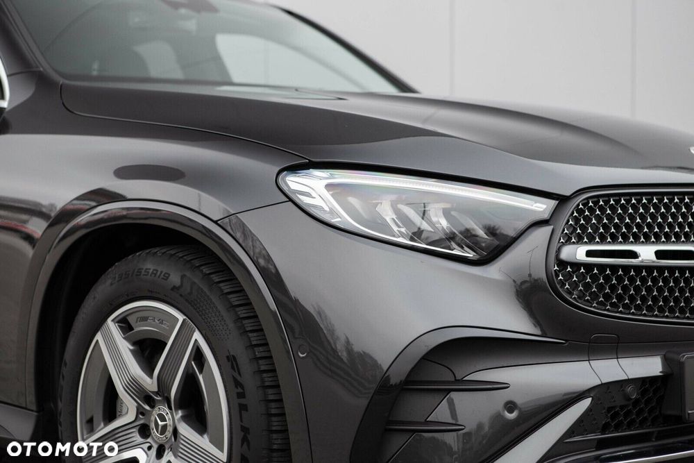 Mercedes-Benz GLC 220 d mHEV 4-Matic AMG Line - 6