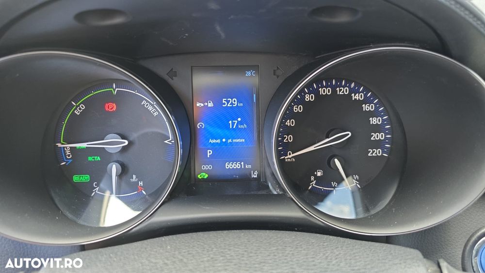 Toyota C-HR - 8