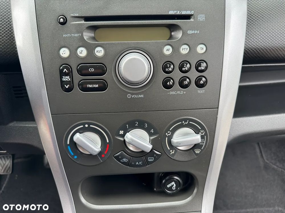 Opel Agila - 31