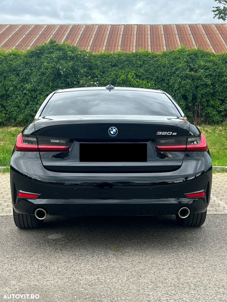 BMW Seria 3 - 17