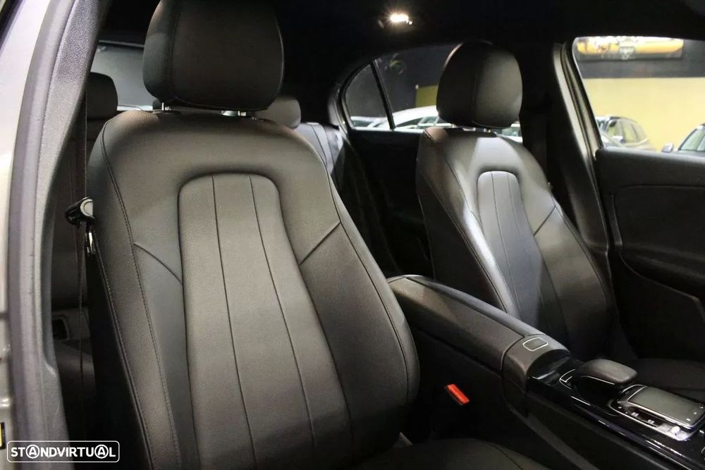 Mercedes-Benz A 250 e Progressive - 14