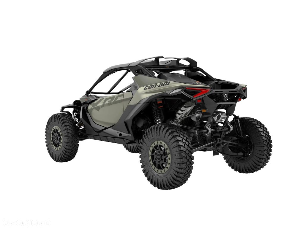 Can-Am Maverick - 2
