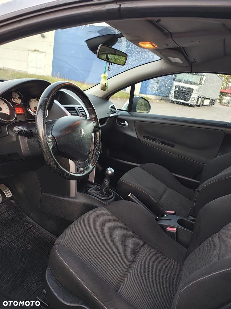 Peugeot 207 CC 120 VTi Allure - 9