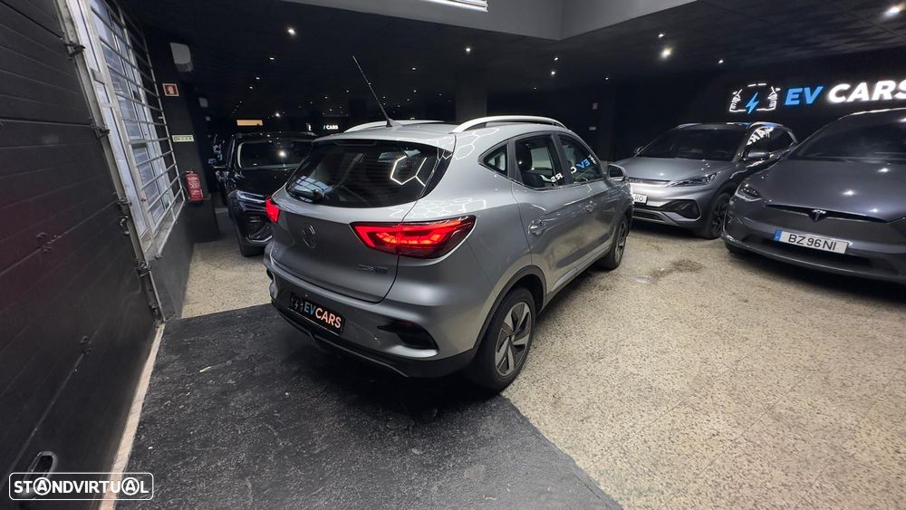 MG ZS EV 72.6 kWh Luxury - 14