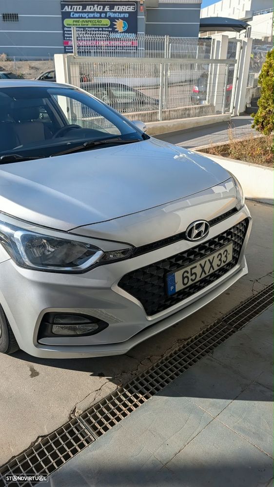 Hyundai i20 1.2 Comfort - 3
