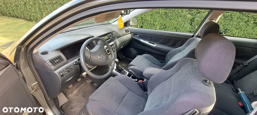 Toyota Corolla 1.6 Luna - 7