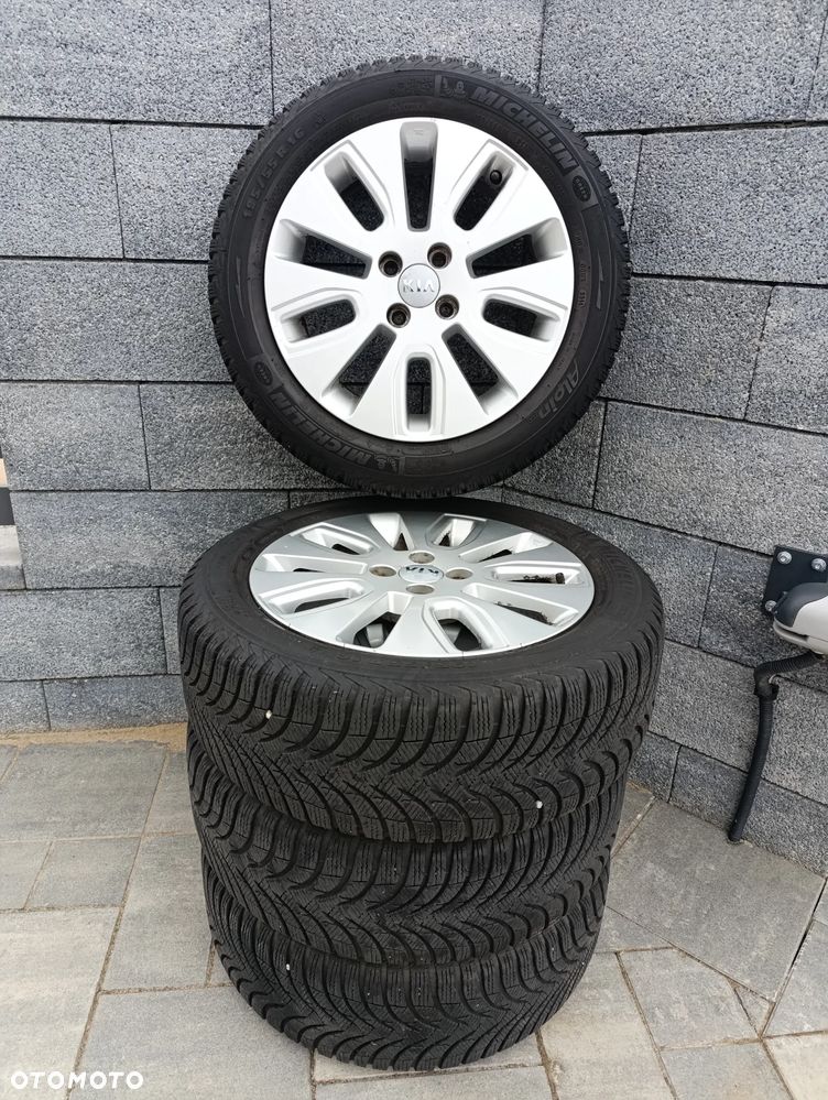 Kia Rio 1.2 L Business Line - 32