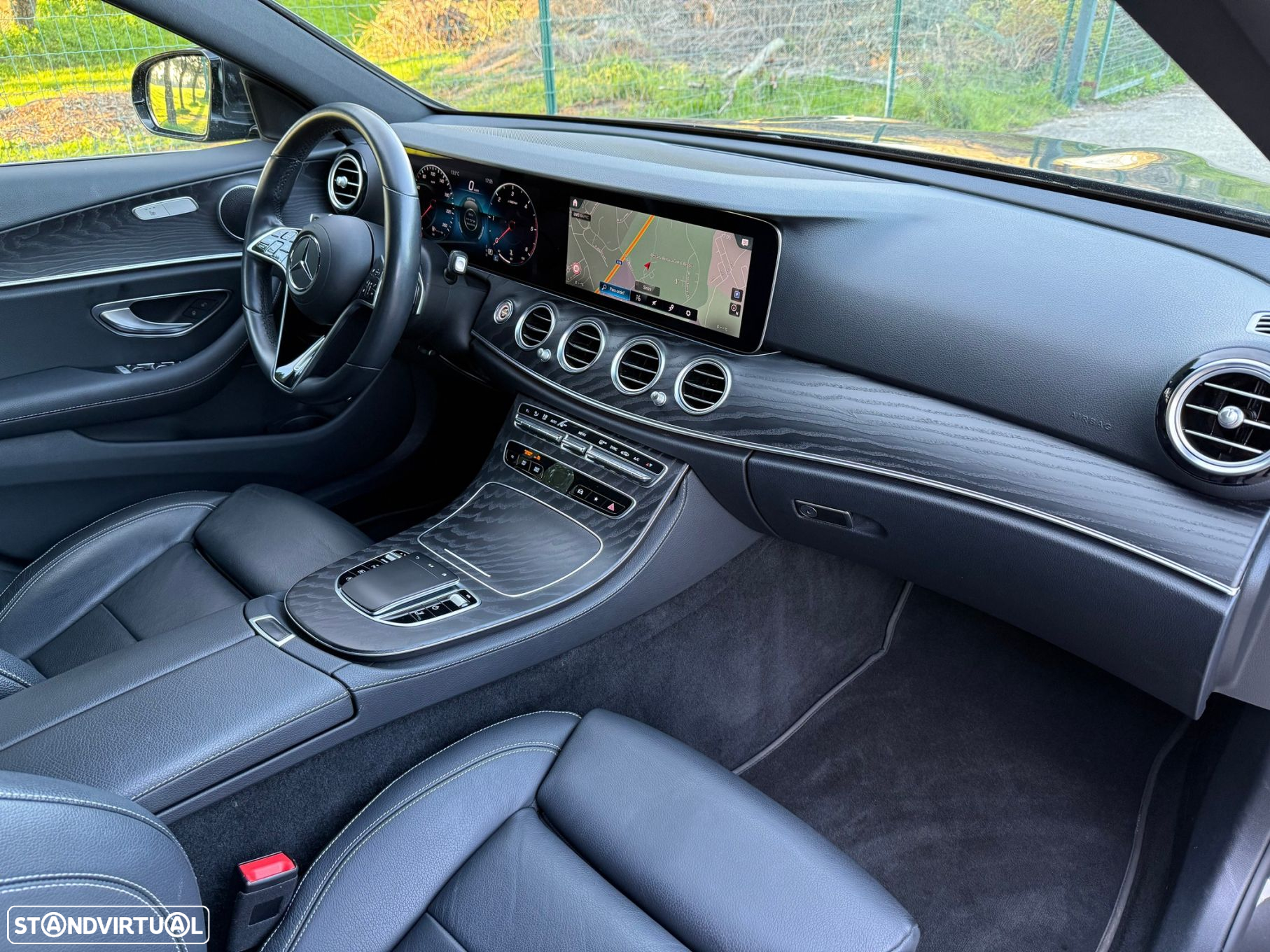 Mercedes-Benz E 220 d Avantgarde - 33