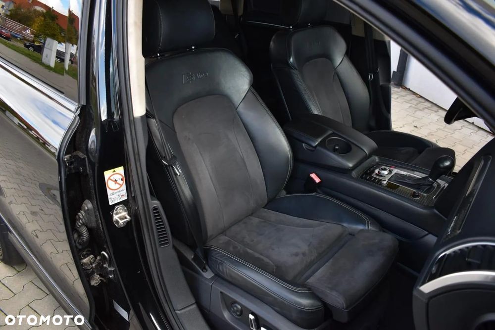 Audi Q7 - 11