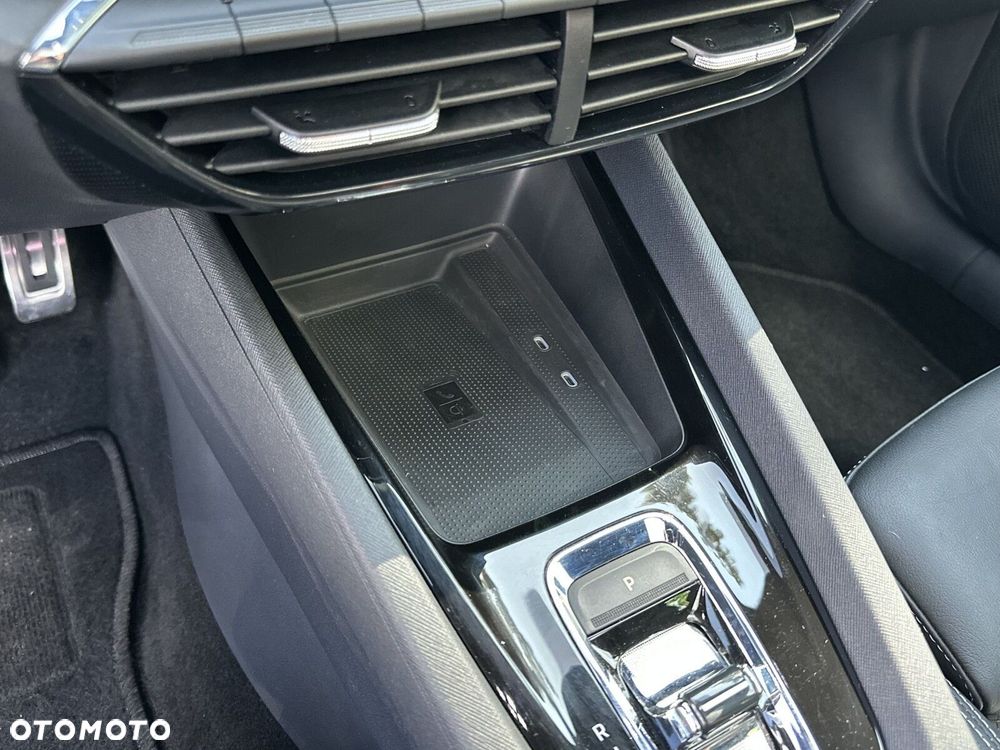 Skoda Octavia 2.0 TDI RS DSG - 23