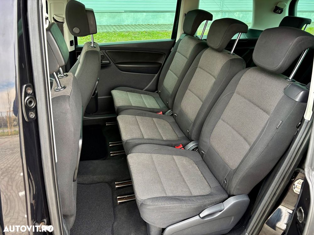 Volkswagen Touran 1.6 TDI DPF BlueMotion Technology Comfortline - 8