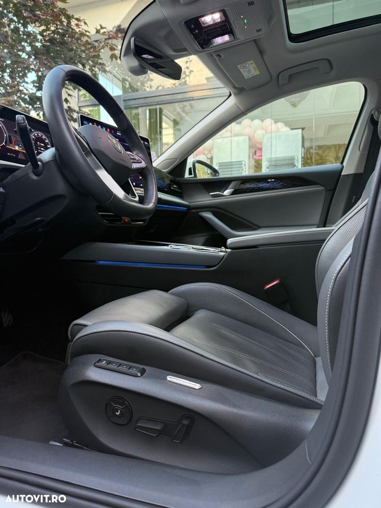 Volkswagen Passat 2.0 TDI SCR DSG Elegance - 15